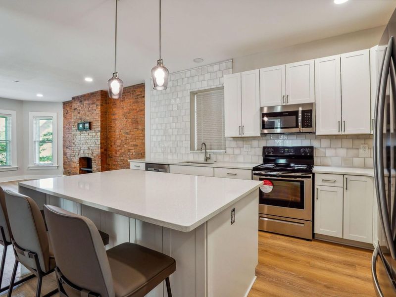 1386 Neil Avenue , Unit 1/2, Columbus, OH 43201 Photo 3