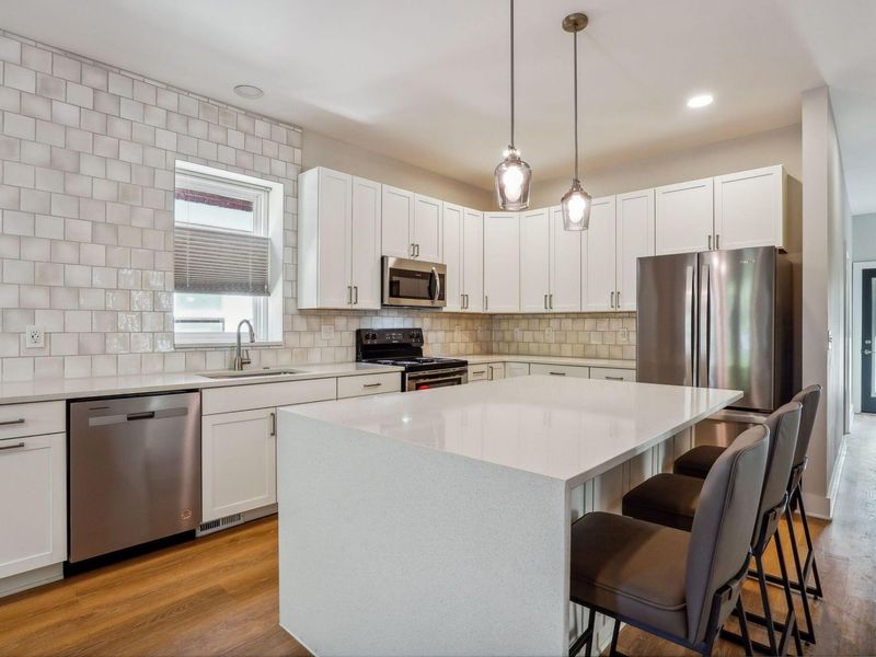 1386 Neil Avenue , Unit 1/2, Columbus, OH 43201 Photo 5