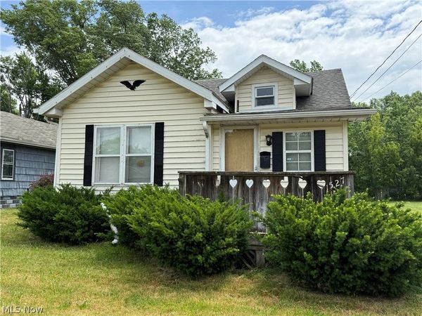 1517 & 1527 Francis Avenue SE, Warren, OH 44484