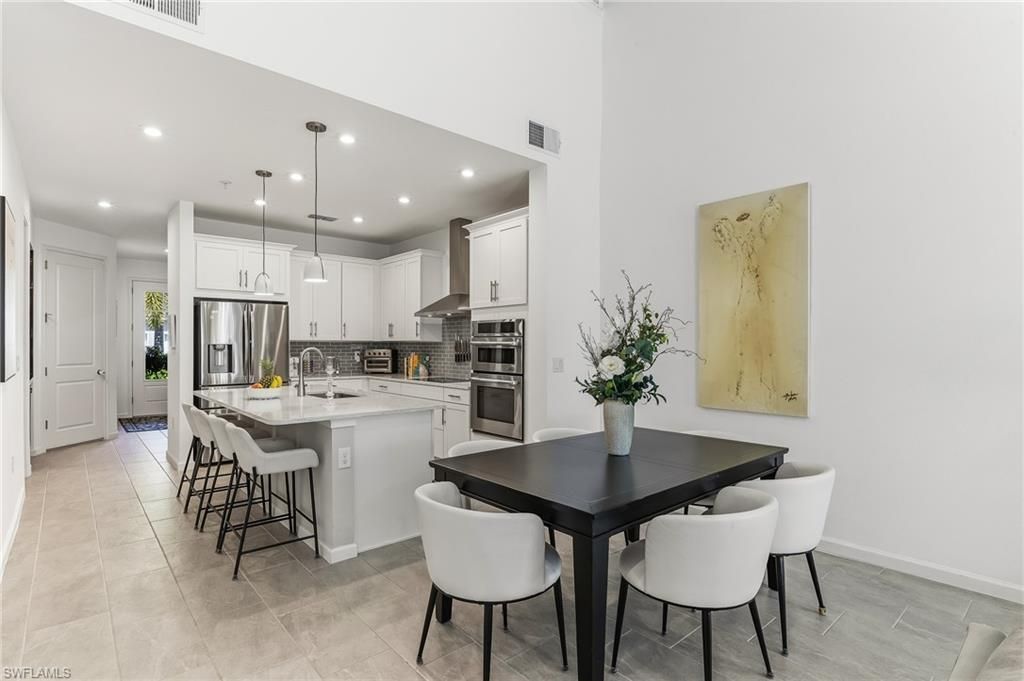 4704 Arboretum Cir, Unit 102, Naples, FL 34112 Photo