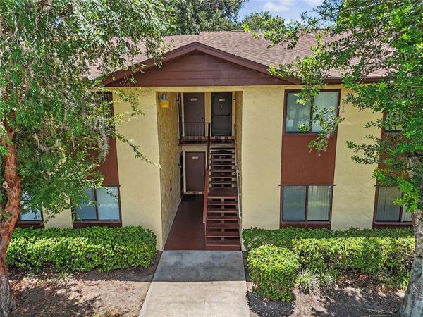 510 SILVER COURSE , Unit B, OCALA, FL 34472