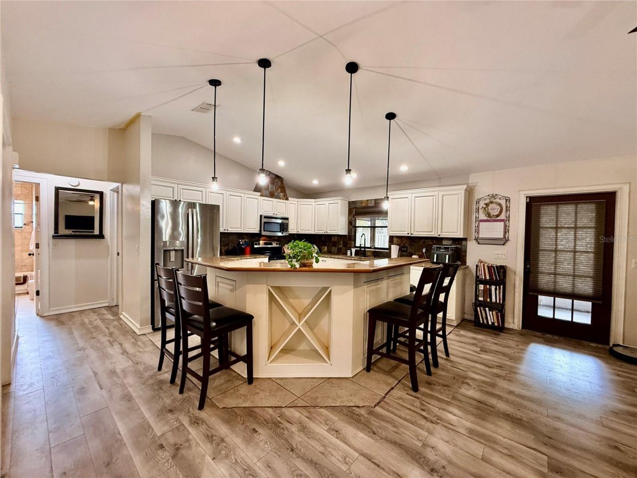 7616 Laurel Oak Court, Port Richey, FL 34668 Photo