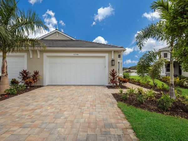 10748 KLEE AVENUE , BRADENTON, FL 34212