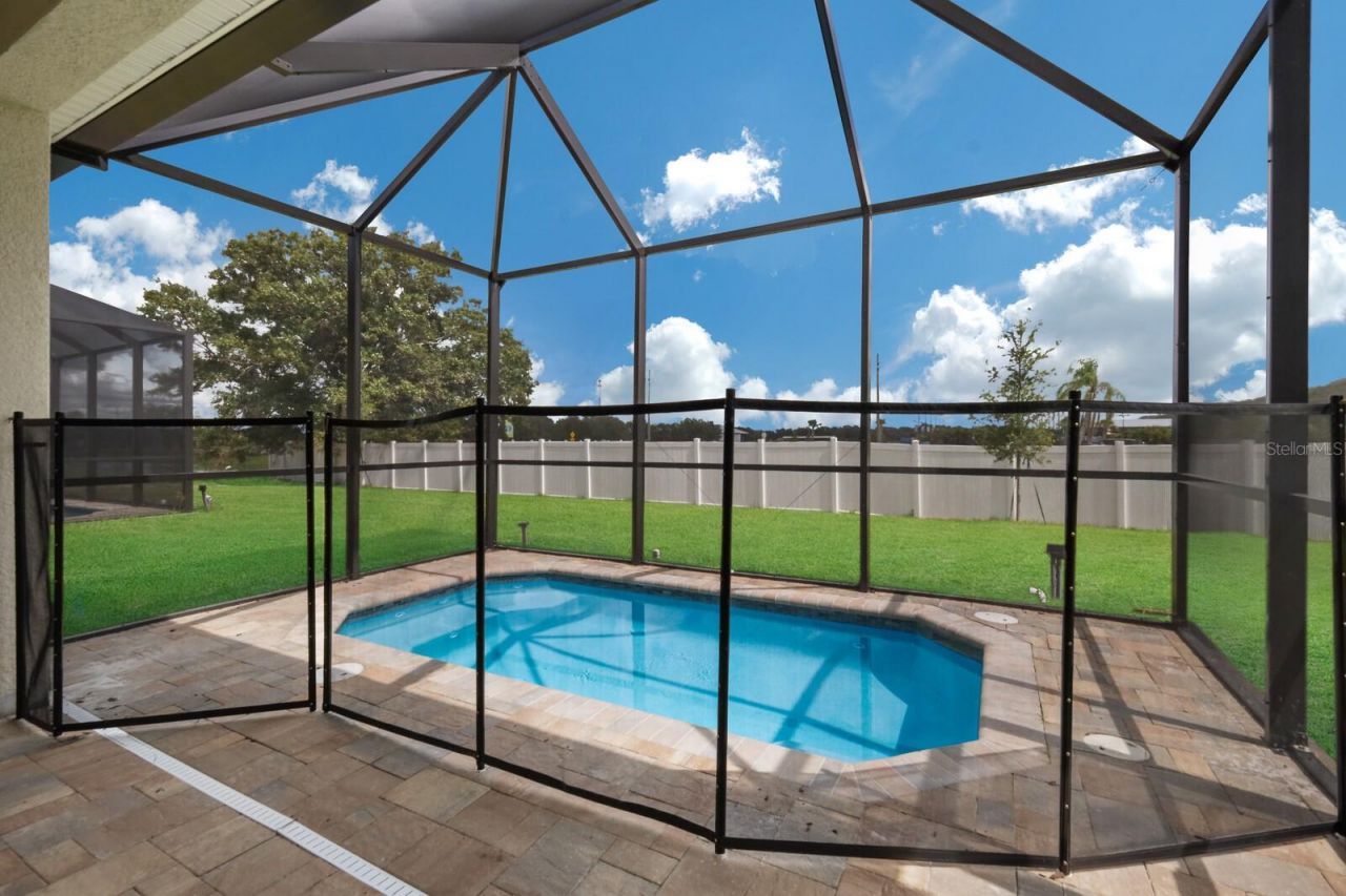 10748 Klee Avenue , Bradenton, FL 34212 Photo