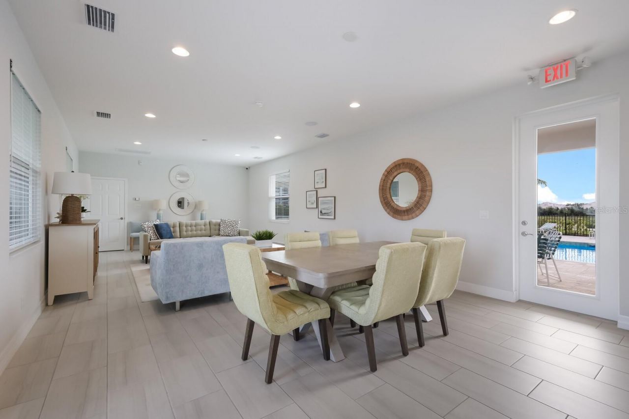 10748 Klee Avenue , Bradenton, FL 34212 Photo