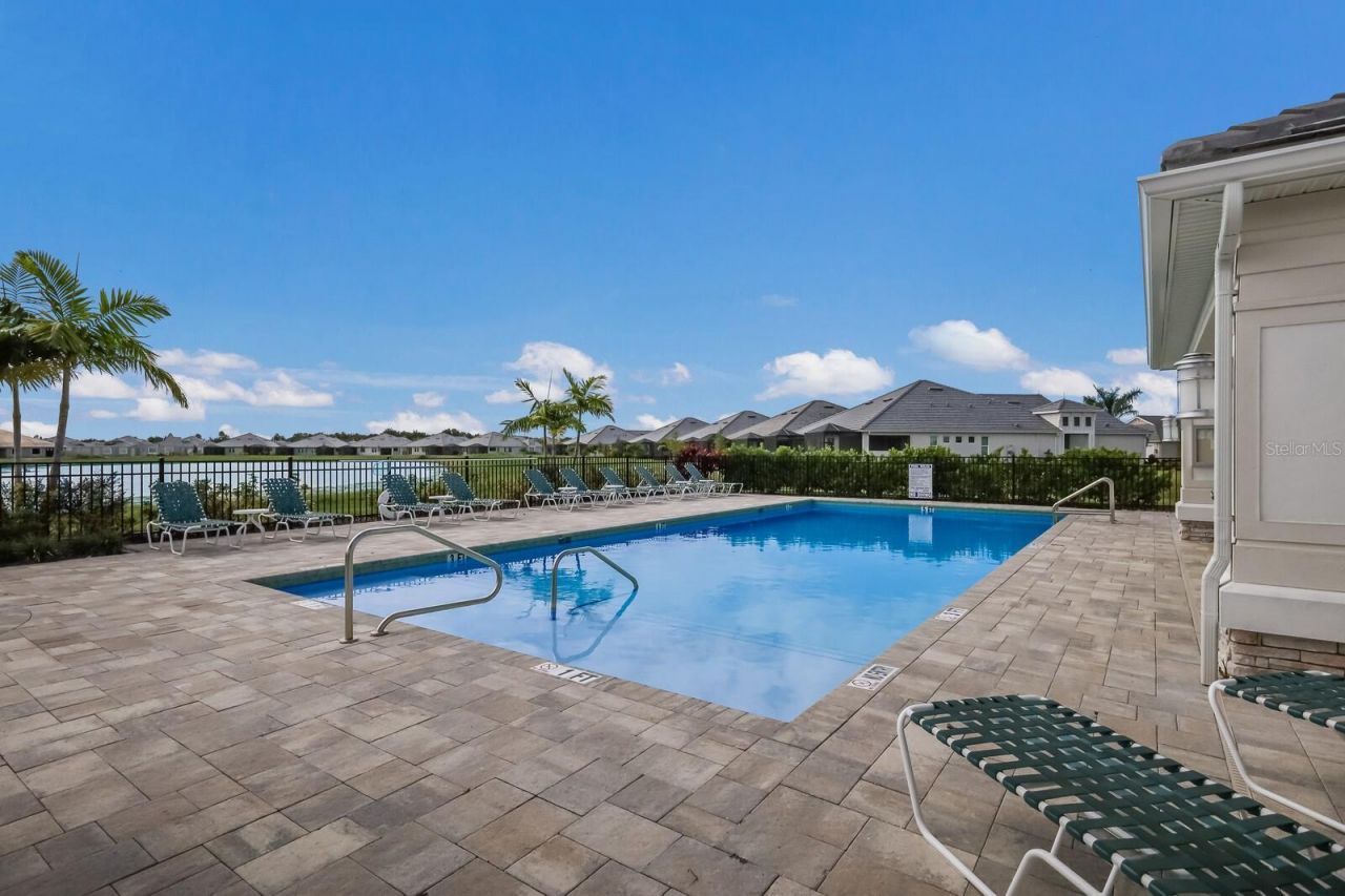 10748 Klee Avenue , Bradenton, FL 34212 Photo