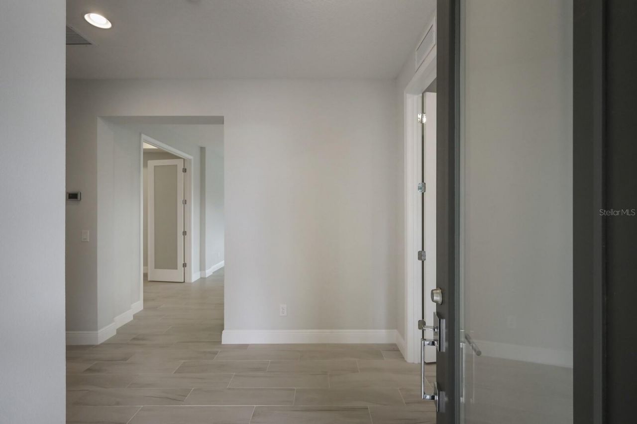 10748 Klee Avenue , Bradenton, FL 34212 Photo