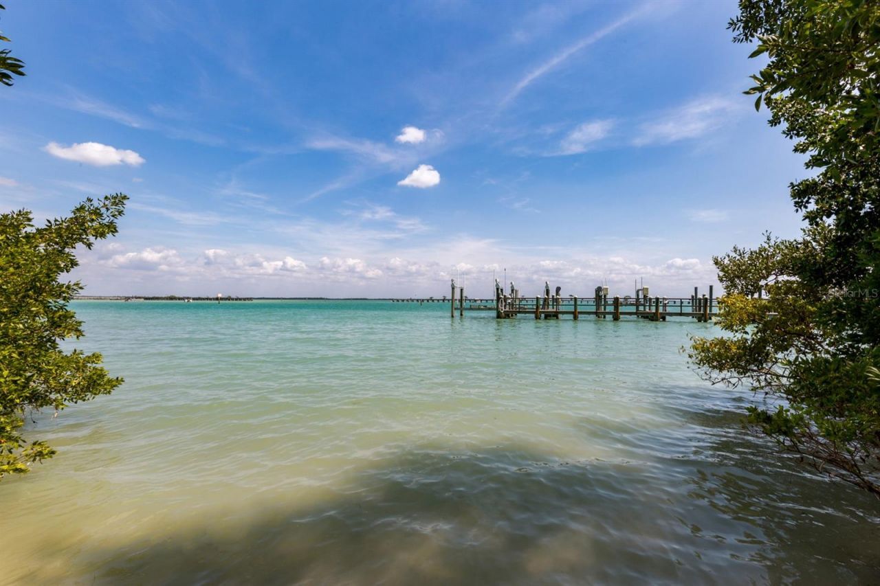 1056 Rotonda Circle , Rotonda West, FL 33947 Photo