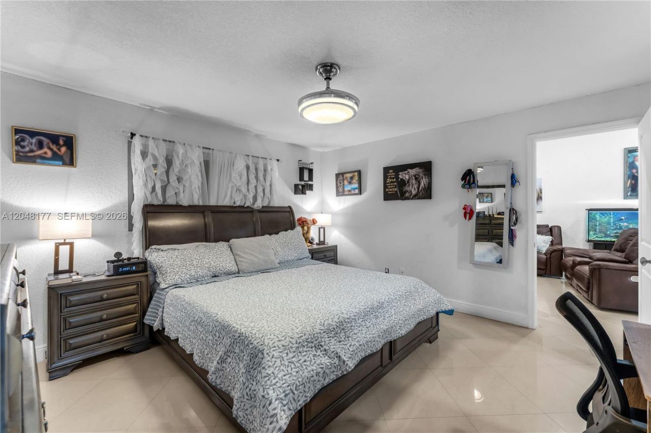 25808 SW 127th Ct Cir , Homestead, FL 33032 Photo