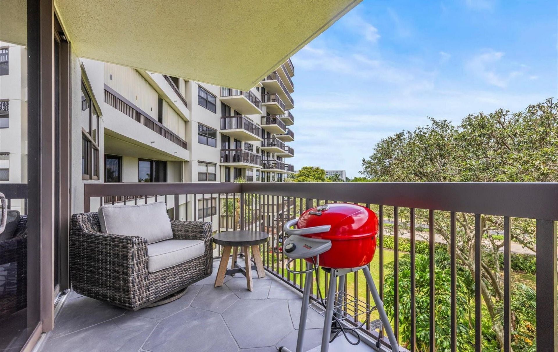 2900 NE 14th Street Causeway, Unit 405, Pompano Beach, FL 33062 Photo