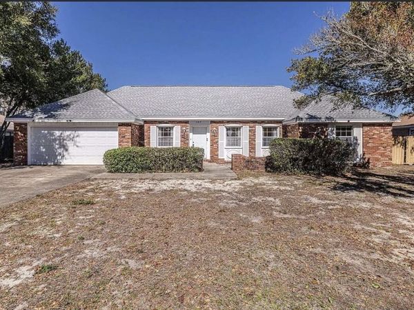 707 Heron Lane, Destin, FL 32541