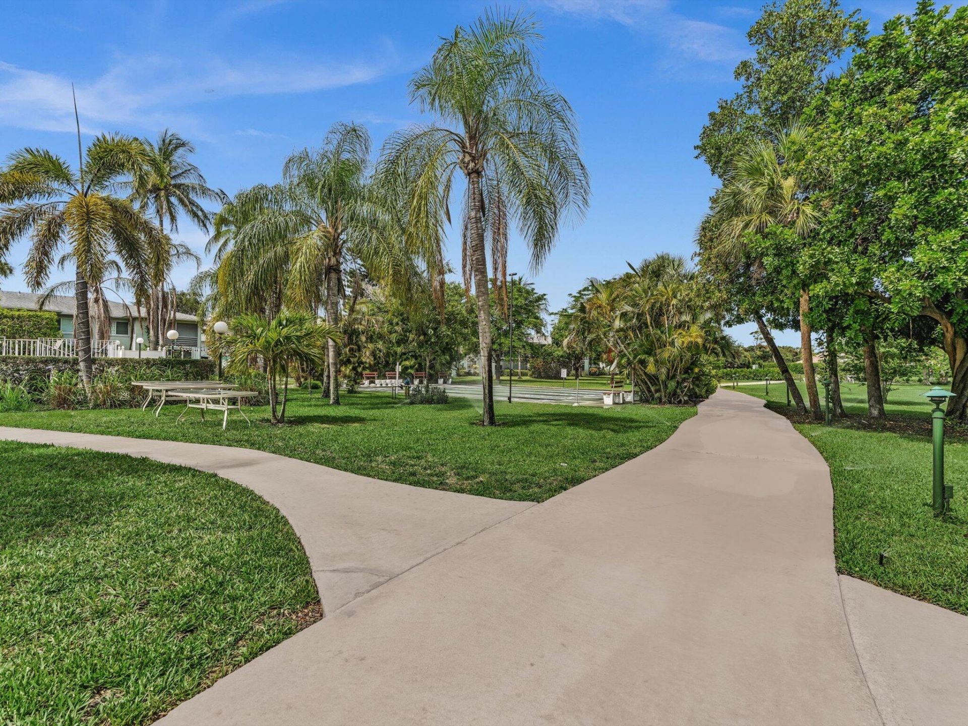 2420 SW 22nd Avenue, Unit 602, Delray Beach, FL 33445 Photo