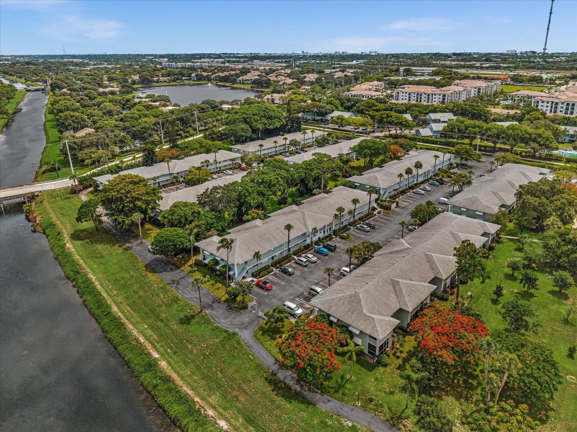2420 SW 22nd Avenue, Unit 602, Delray Beach, FL 33445 Photo