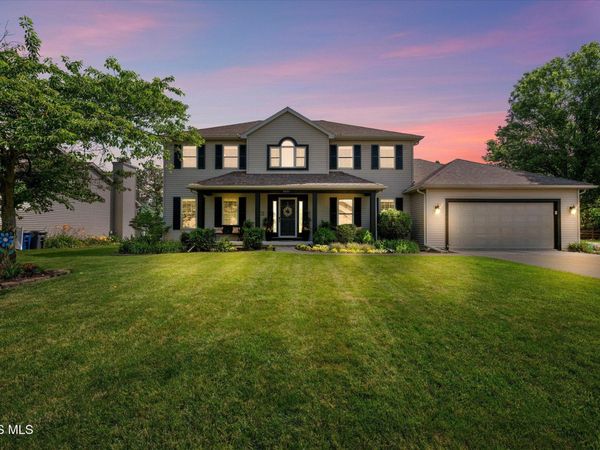 2001 Kenton Trail , Perrysburg, OH 43551