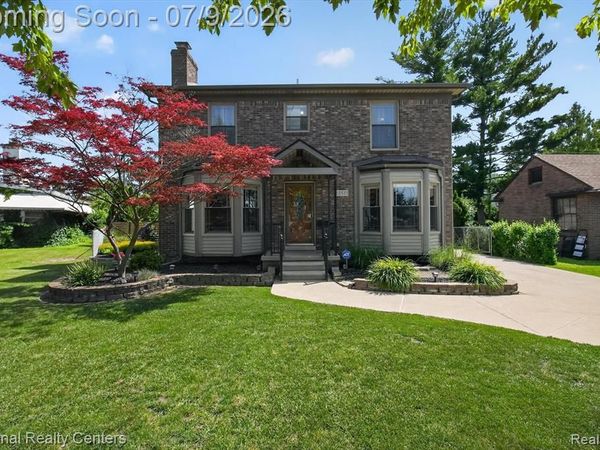 22523 Sheridan Street, Dearborn, MI 48128