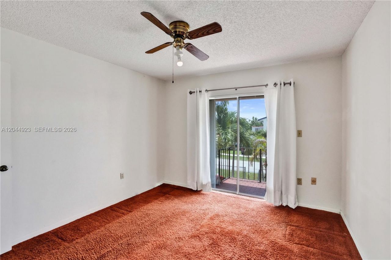 1050 SW 123rd Ave , Unit 2-15CI, Miami, FL 33184 Photo