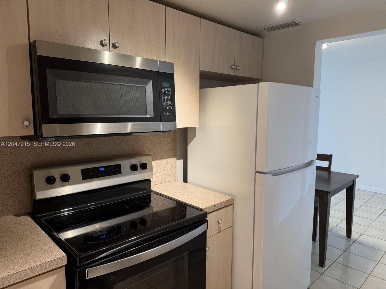 1205 Mariposa Ave , Unit 413, Coral Gables, FL 33146 Photo