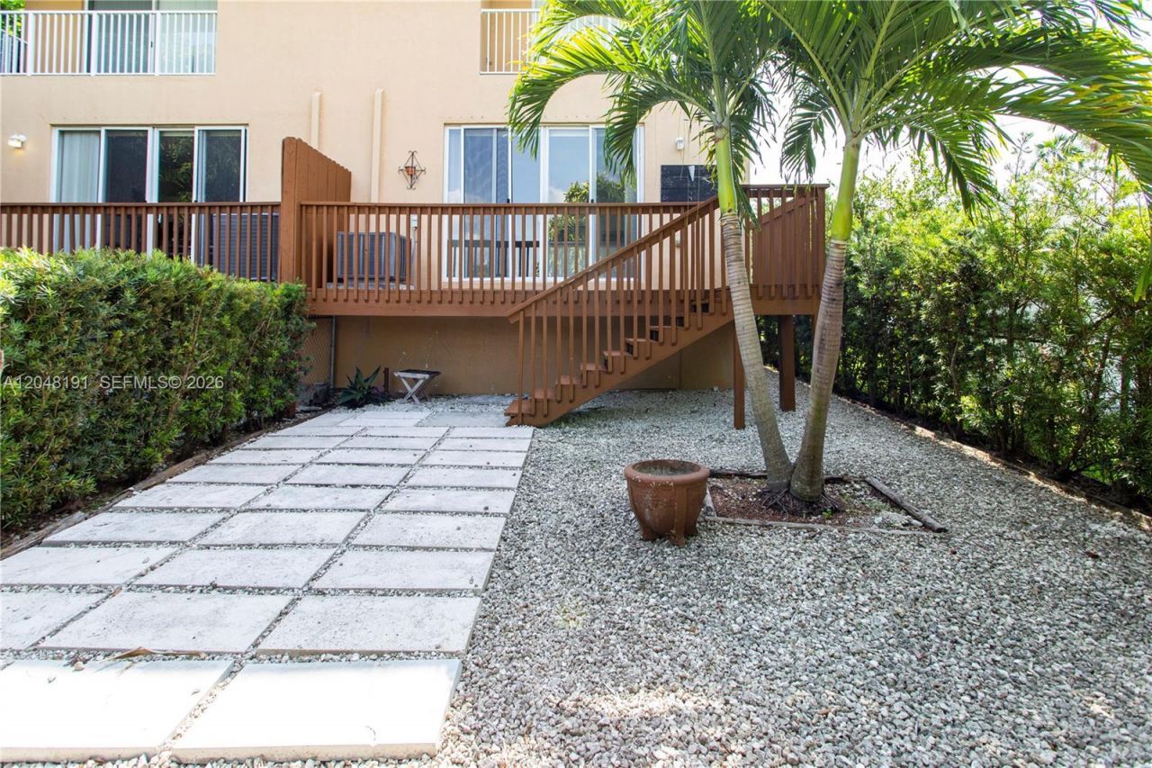 2782 SW 33rd Ave , Unit 2782, Miami, FL 33133 Photo
