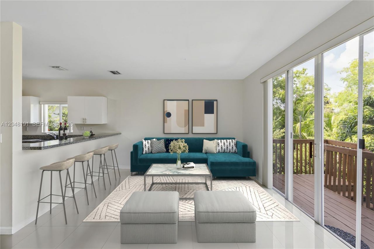 2782 SW 33rd Ave , Unit 2782, Miami, FL 33133 Photo