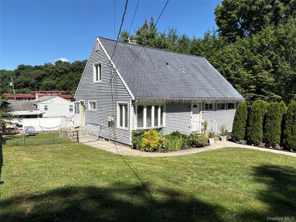 21 Washington Place , White Plains, NY 10603