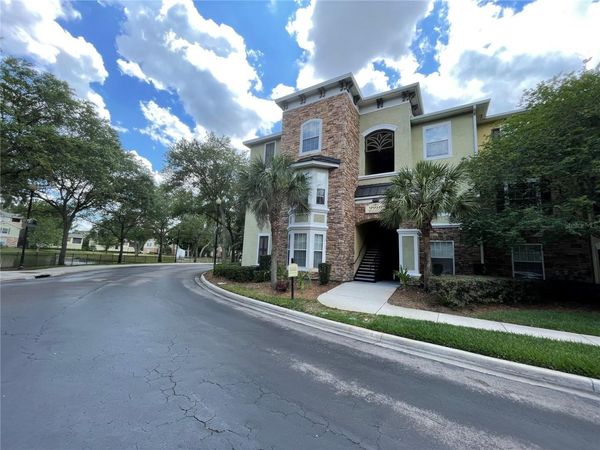 9916 COURTNEY PALMS BOULEVARD , Unit 204, TAMPA, FL 33619