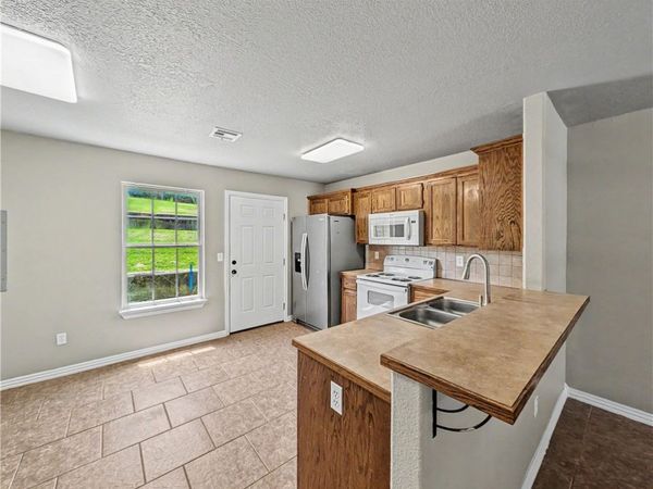 703 W Garland Street , Unit A, Siloam Springs, AR 72761