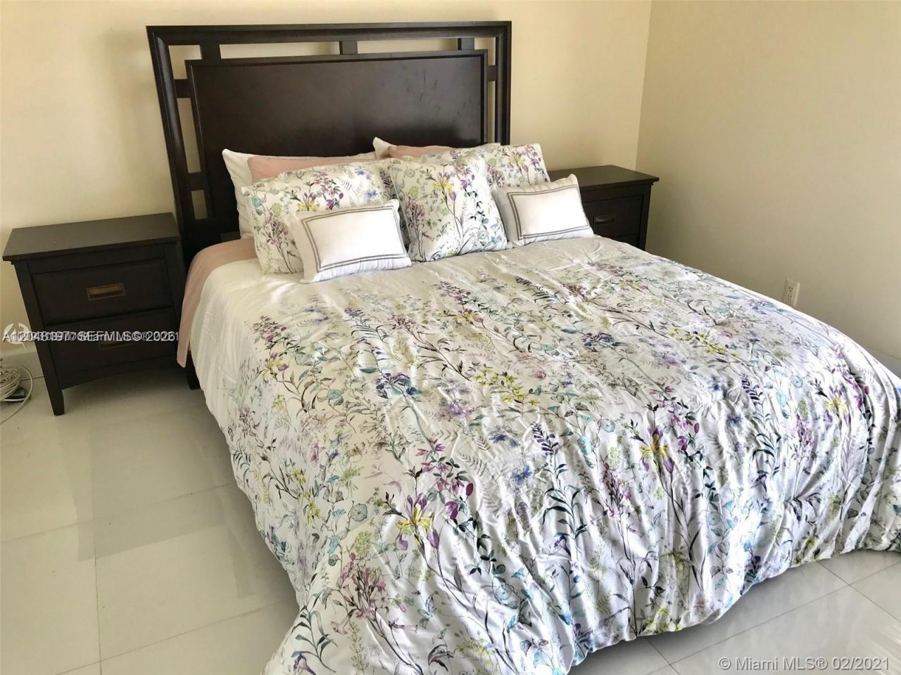 19707 Turnberry Way , Unit 23F, Aventura, FL 33180 Photo