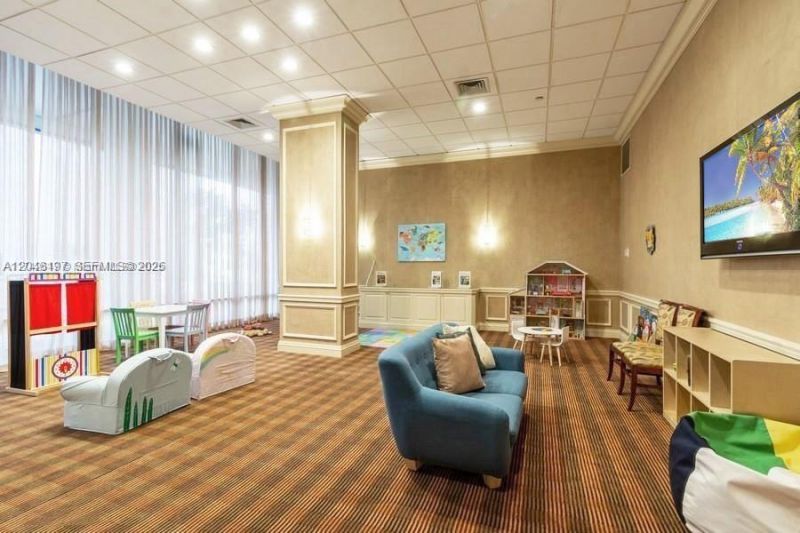 19707 Turnberry Way , Unit 23F, Aventura, FL 33180 Photo