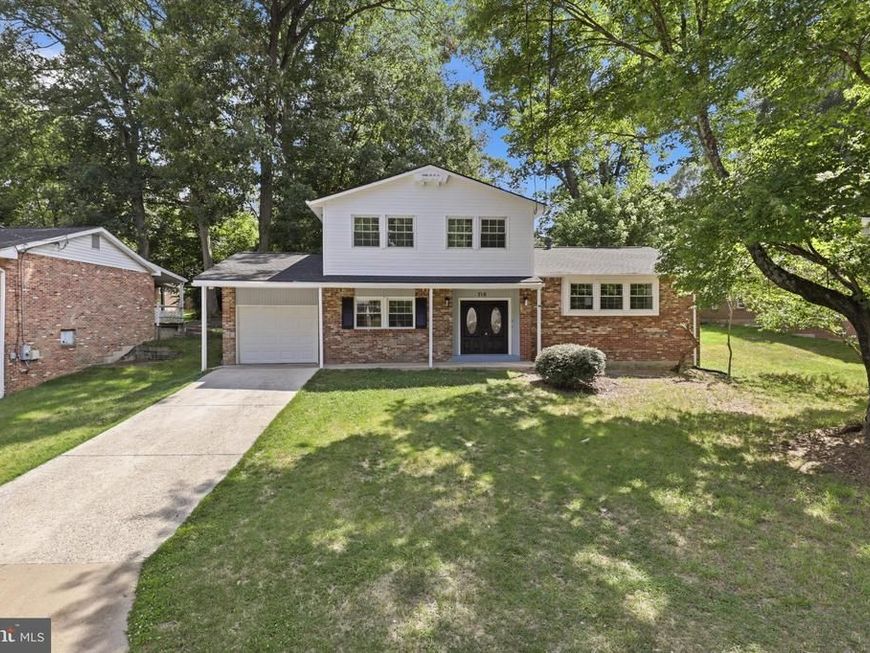 716 Calvert Lane , Fort Washington, MD 20744 Main Photo