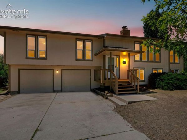 455 Allegheny Drive, Colorado Springs, CO 80919
