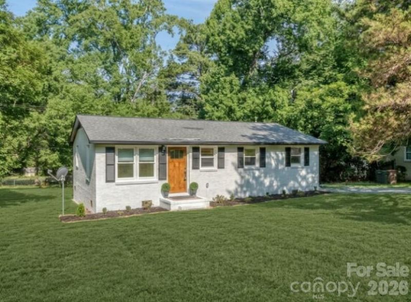 408 S Jackson Avenue, Waxhaw, NC 28173 Main Photo