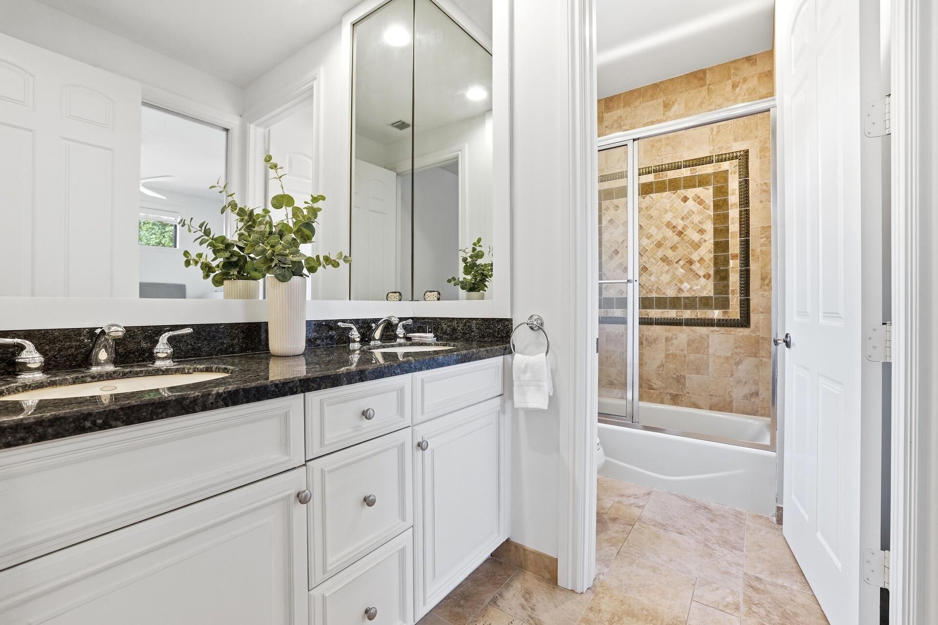 717 NW 4th Street, Boca Raton, FL 33486 Photo