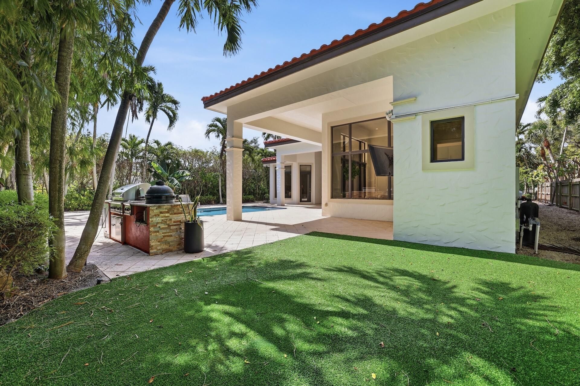 717 NW 4th Street, Boca Raton, FL 33486 Photo