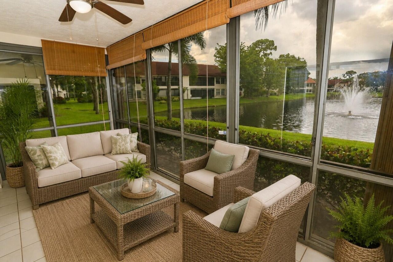 3277 Jog Park Drive, Greenacres, FL 33467 Photo