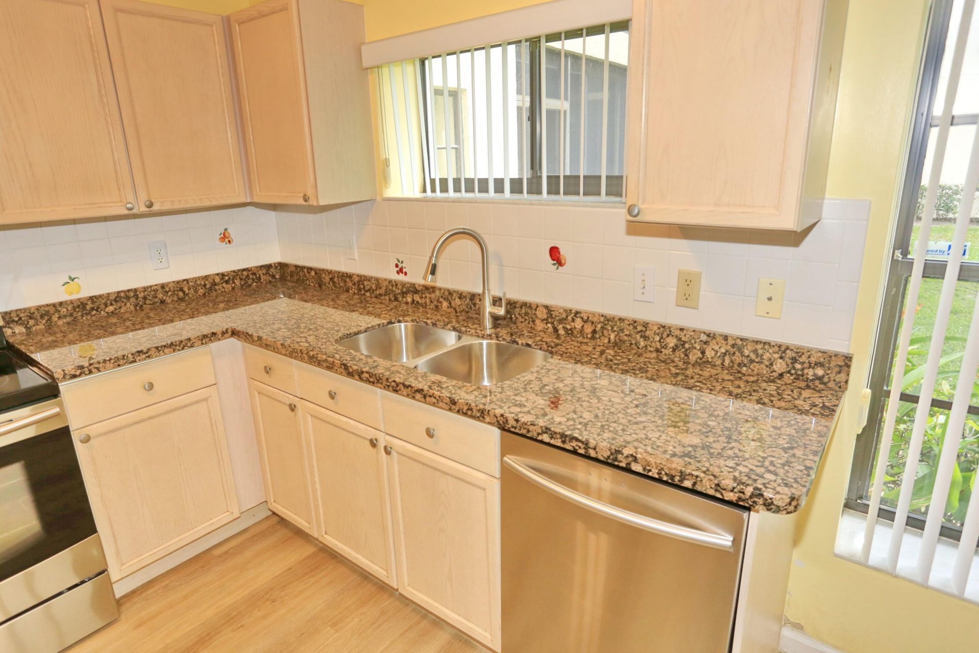 3277 Jog Park Drive, Greenacres, FL 33467 Photo