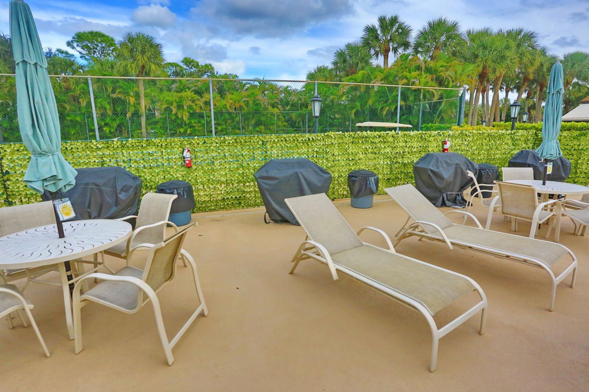 3277 Jog Park Drive, Greenacres, FL 33467 Photo