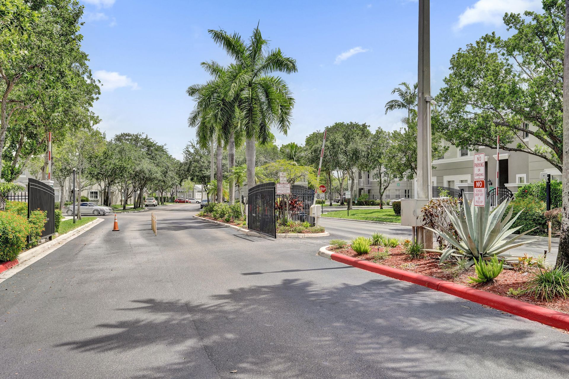 3911 Shoma Drive, Royal Palm Beach, FL 33414 Photo