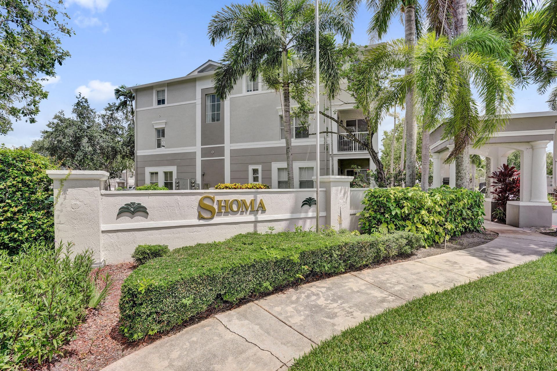 3911 Shoma Drive, Royal Palm Beach, FL 33414 Photo