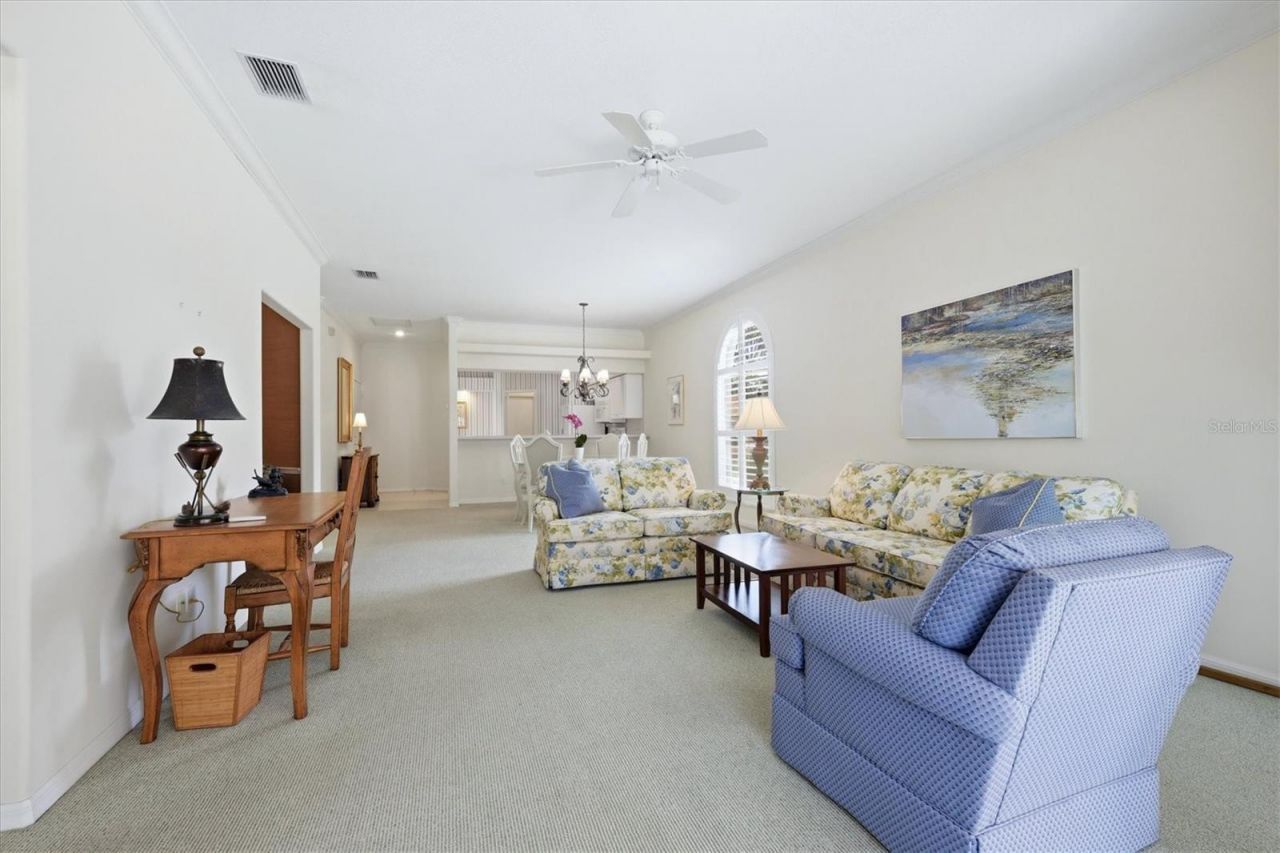 9402 Forest Hills Circle, Sarasota, FL 34238 Photo