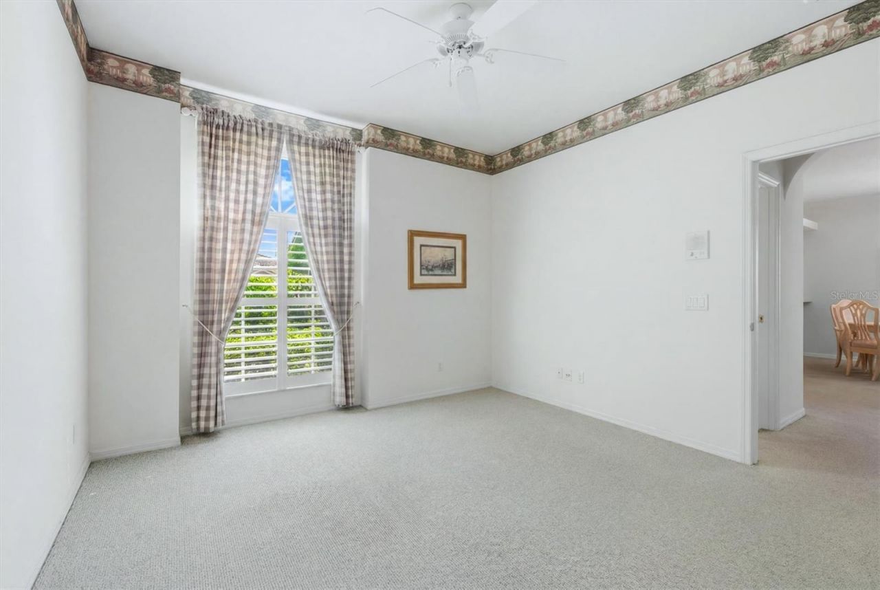 9402 Forest Hills Circle, Sarasota, FL 34238 Photo