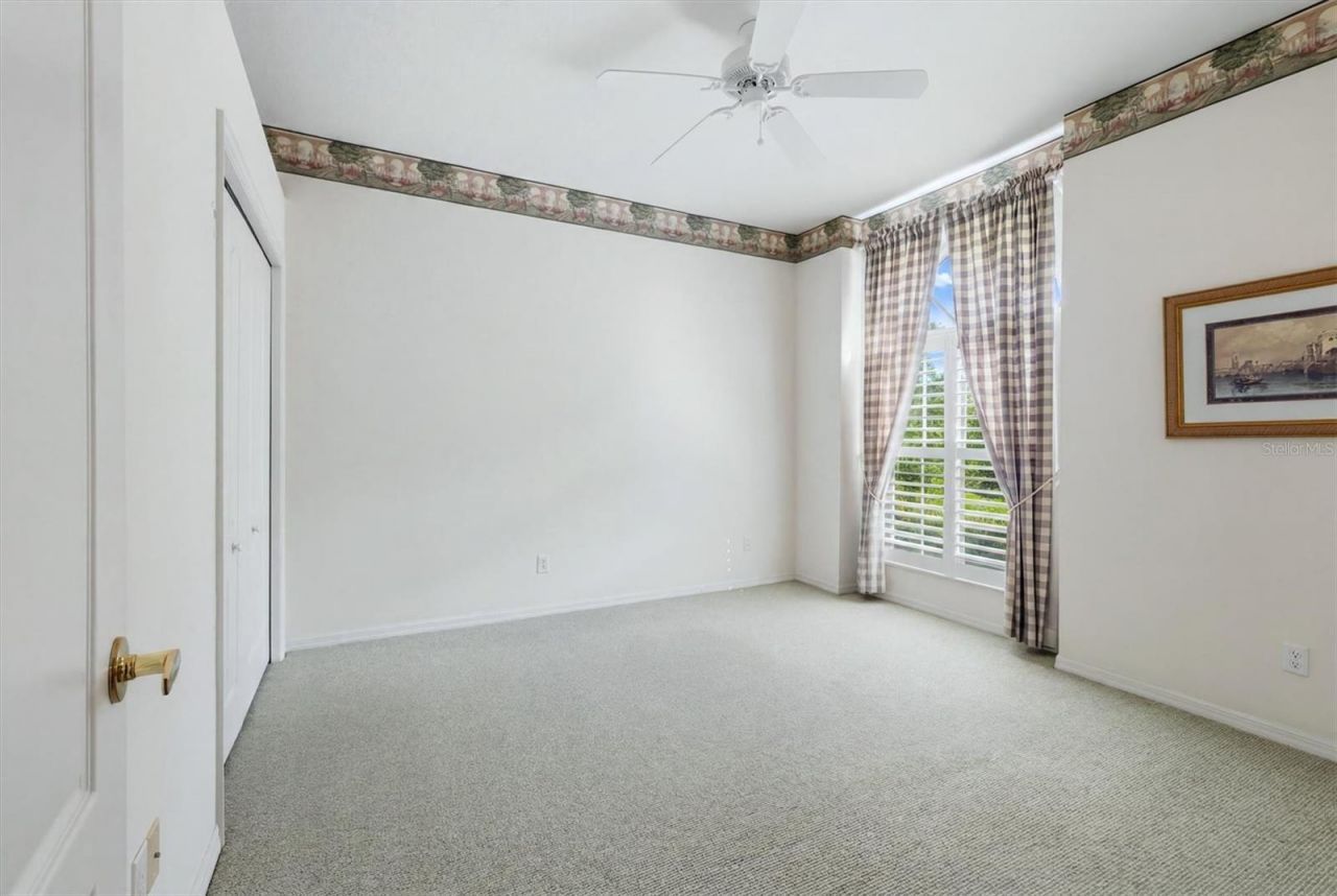 9402 Forest Hills Circle, Sarasota, FL 34238 Photo