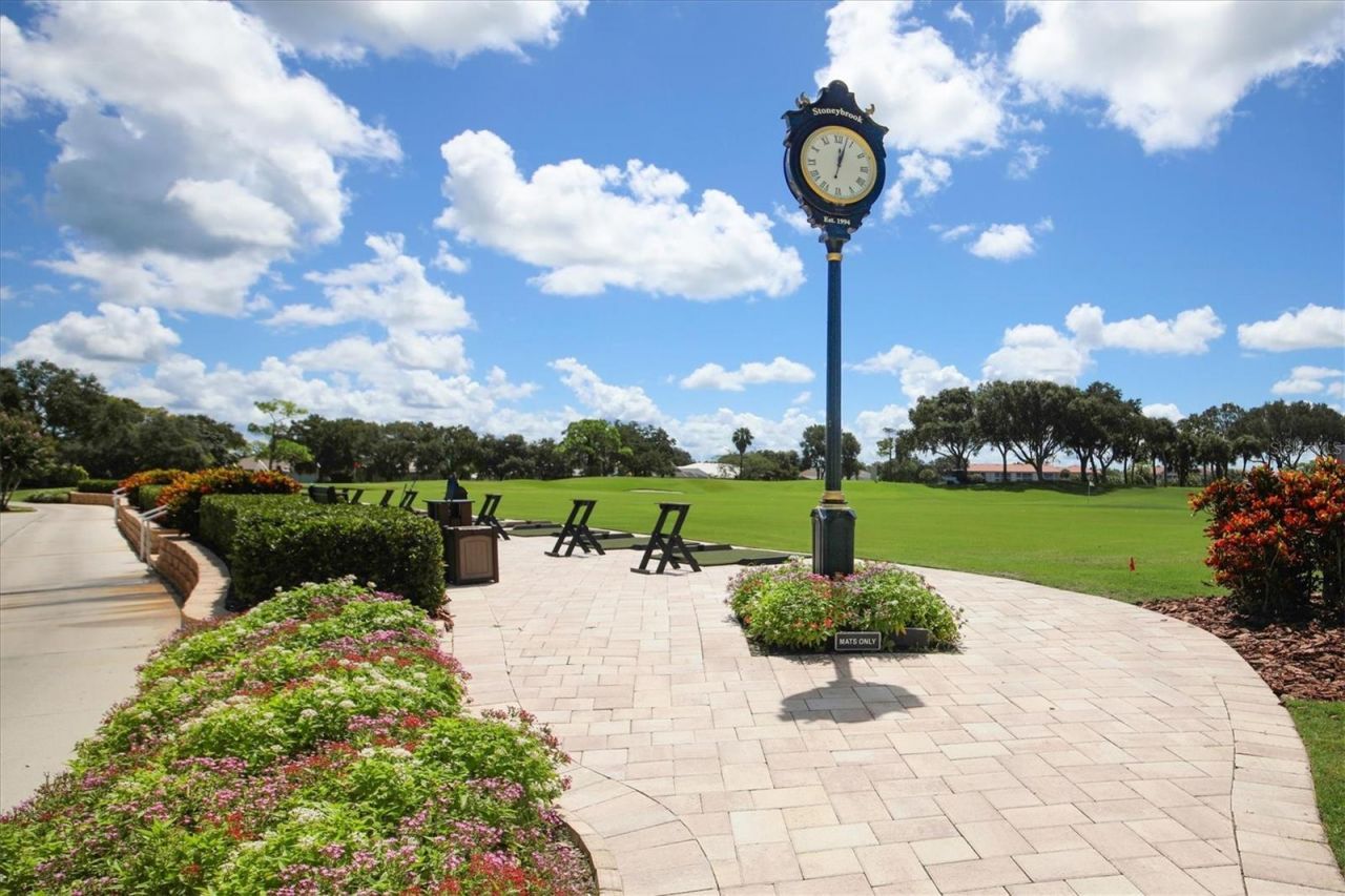 9402 Forest Hills Circle, Sarasota, FL 34238 Photo