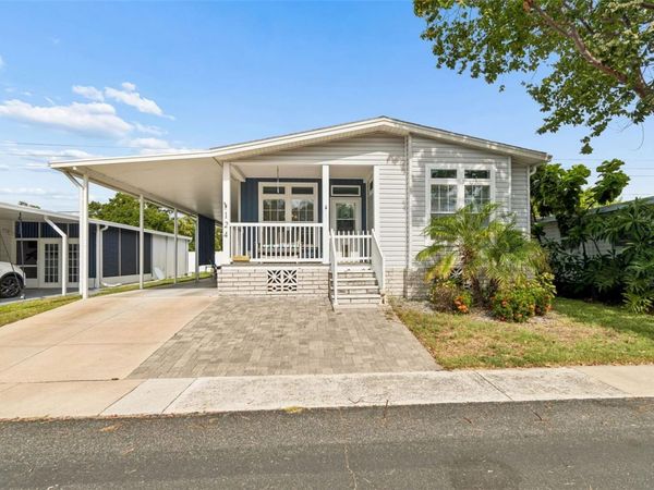 124 PINDO PALM STREET W, LARGO, FL 33770
