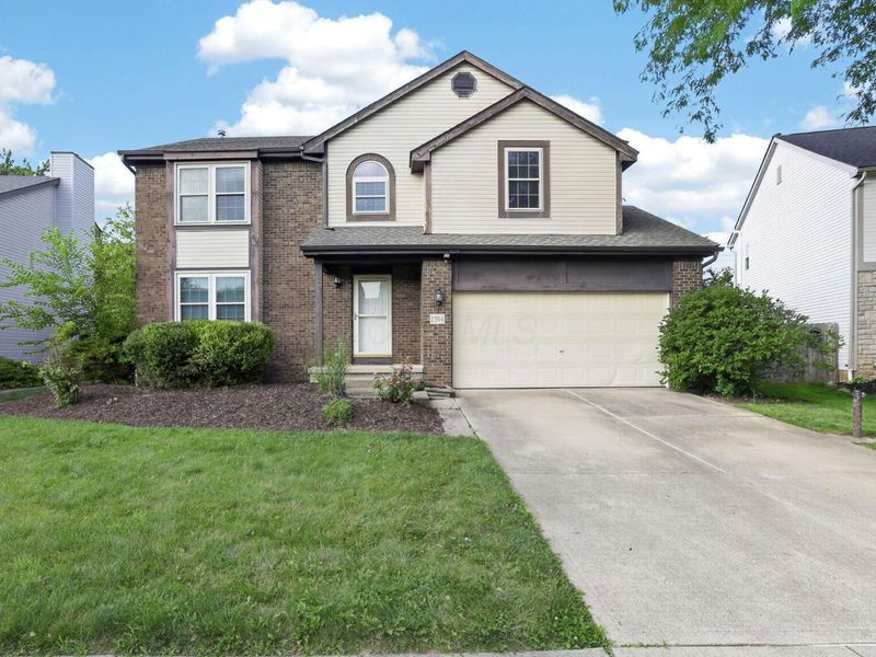 2394 Oakthorpe Drive, Hilliard, OH 43026 Photo 1