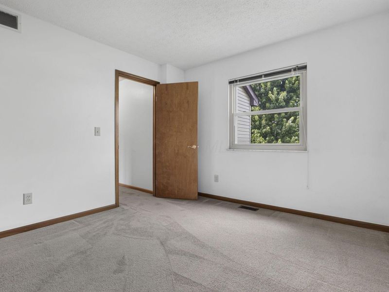 2394 Oakthorpe Drive, Hilliard, OH 43026 Photo 27