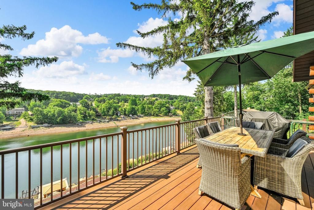 1506 WYNONAH DRIVE, AUBURN, PA 17922