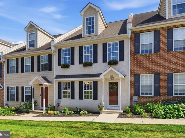 308 E MULBERRY STREET, KENNETT SQUARE, PA 19348