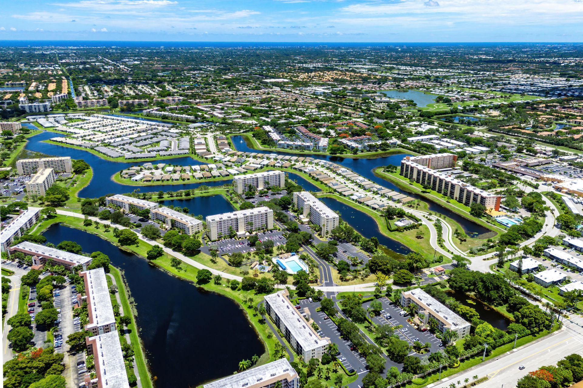 7290 Kinghurst Drive, Unit 607, Delray Beach, FL 33446 Photo