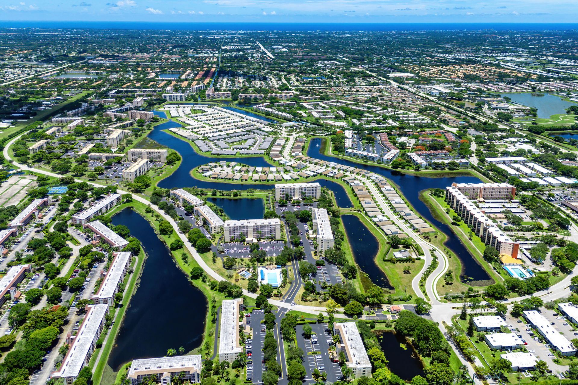 7290 Kinghurst Drive, Unit 607, Delray Beach, FL 33446 Photo