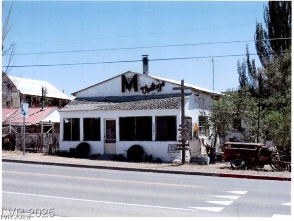 100 E Crook Avenue , Goldfield, NV 89013